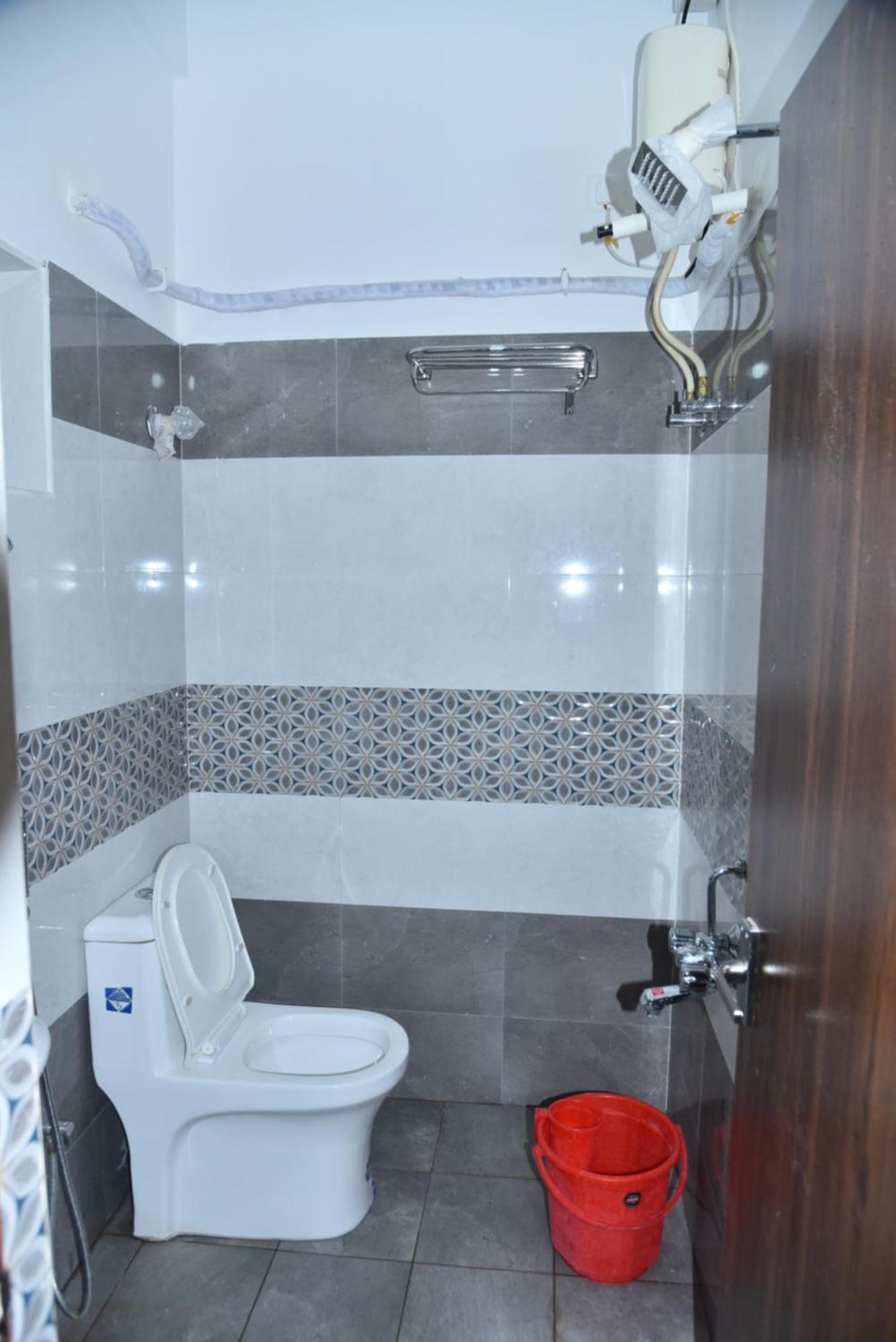 The Paradise Guest Inn Неллуру Экстерьер фото